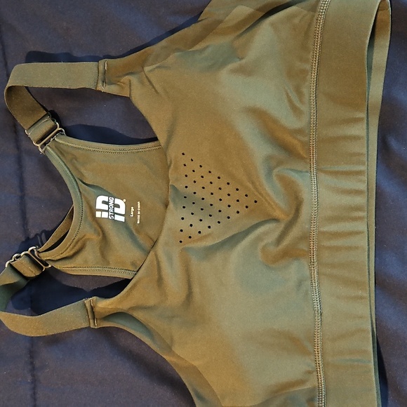 Strong by Zumba Set - Picture 2 of 5